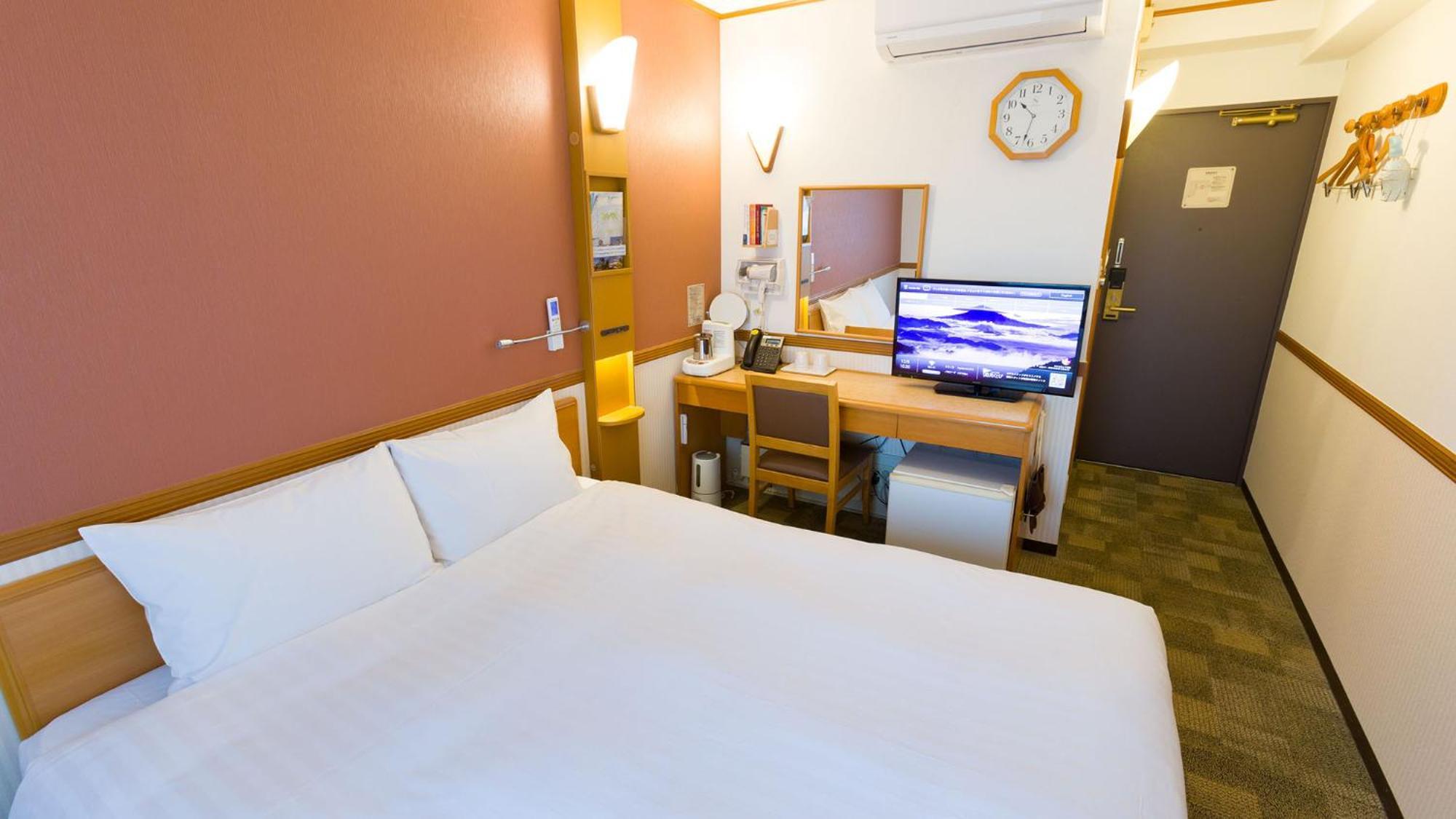 Toyoko Inn Yokohama Sakuragicho Zimmer foto
