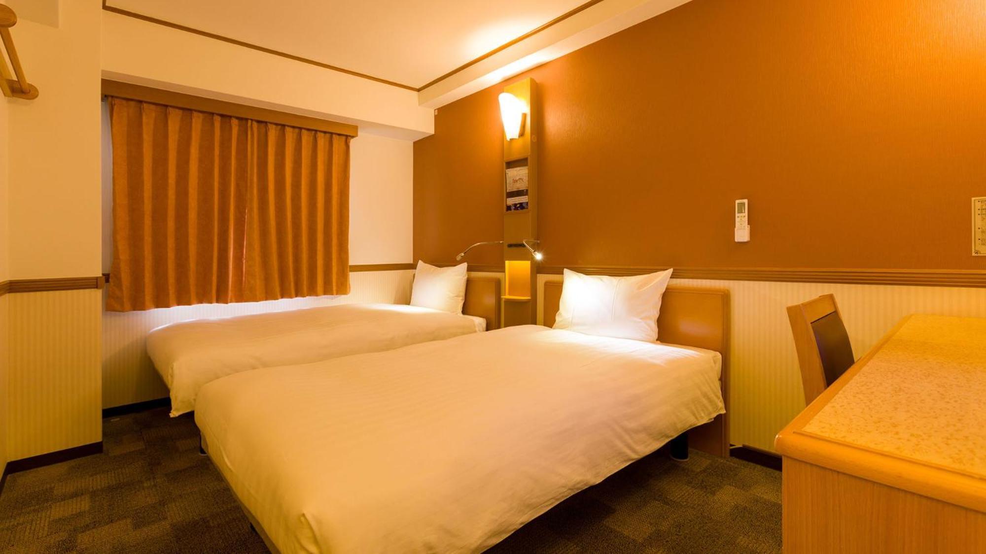 Toyoko Inn Yokohama Sakuragicho Zimmer foto